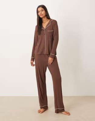 Ensemble de pyjama ultra doux avec chemise manches longues et pantalon - Chocolat 1