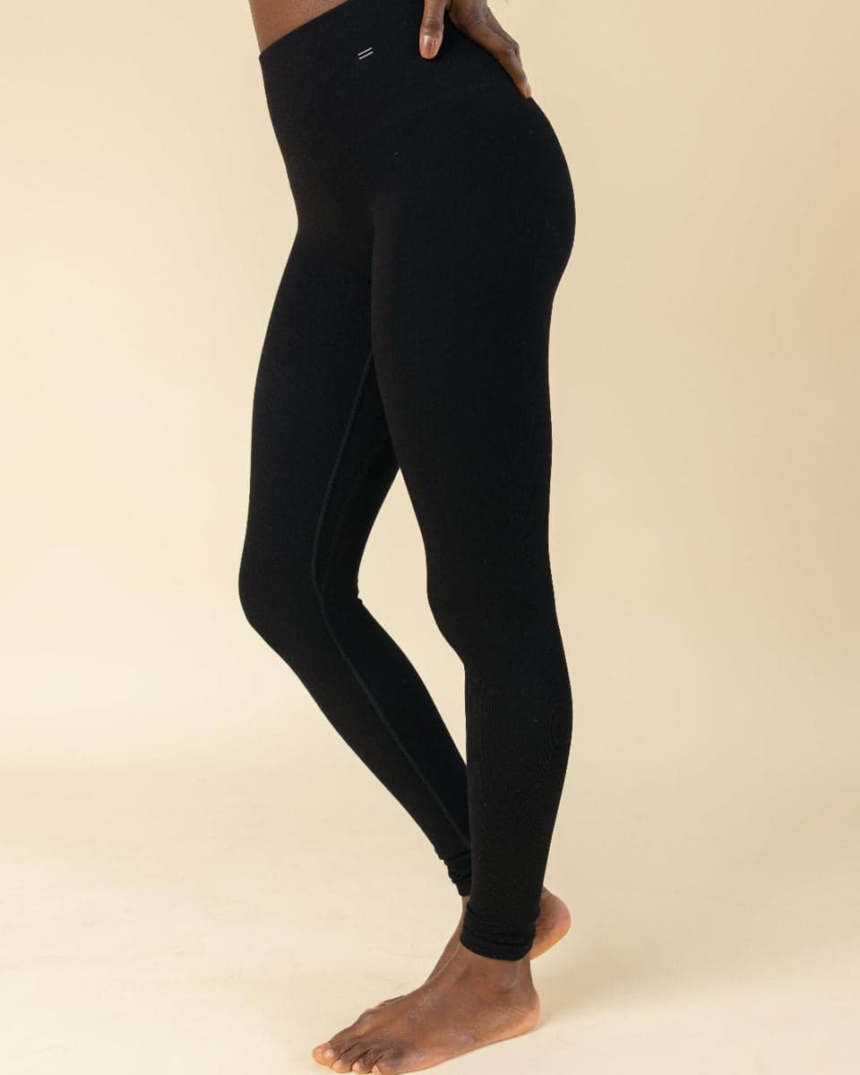 Essential Compressive Legging 28" 1