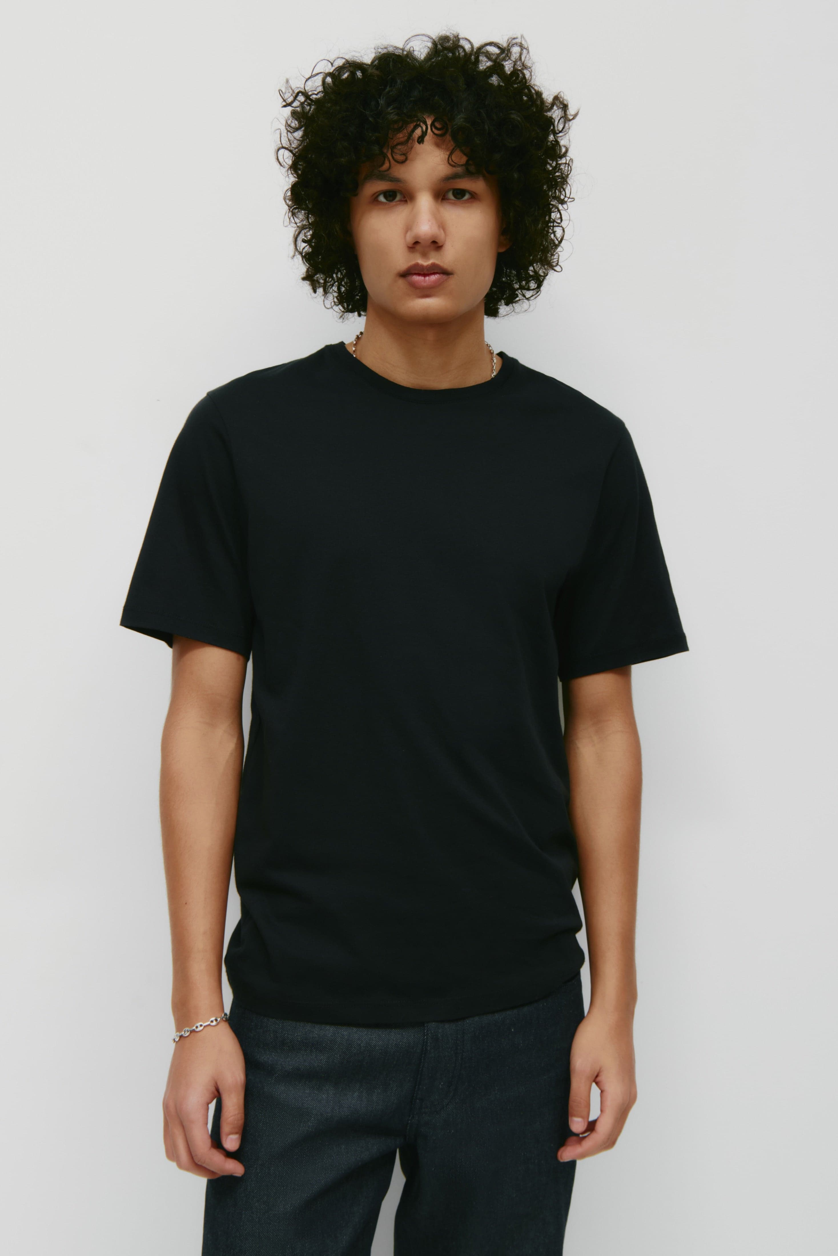 Men's Essential Crew 1