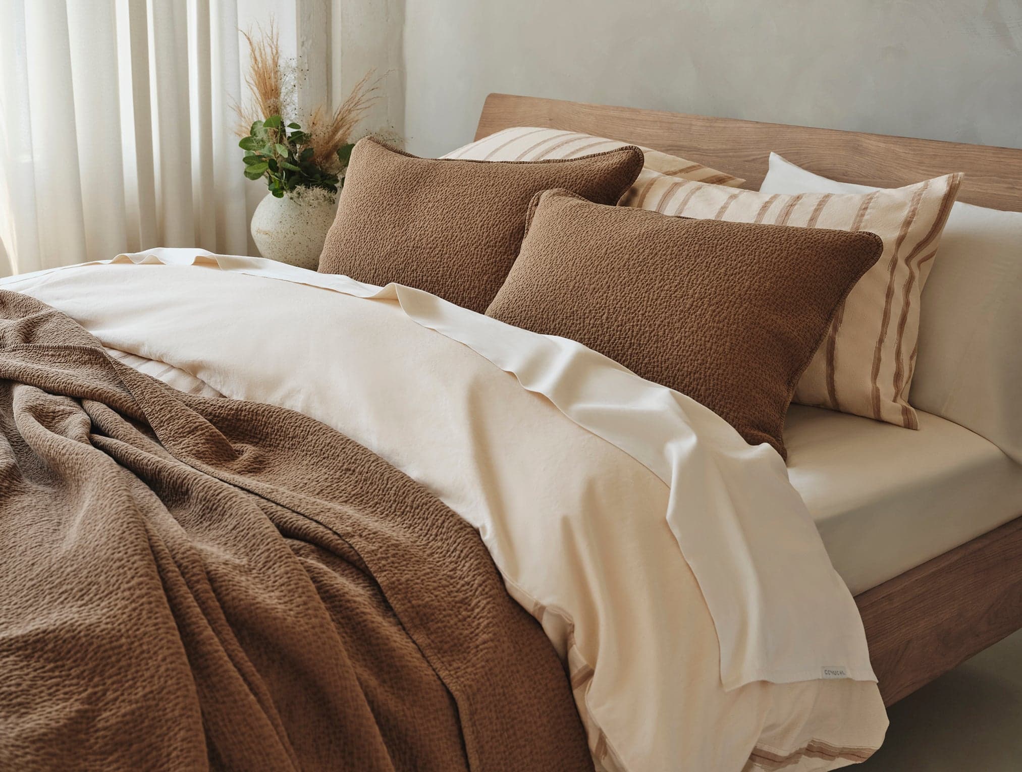 Cascade Organic Matelasse Blanket Set 1