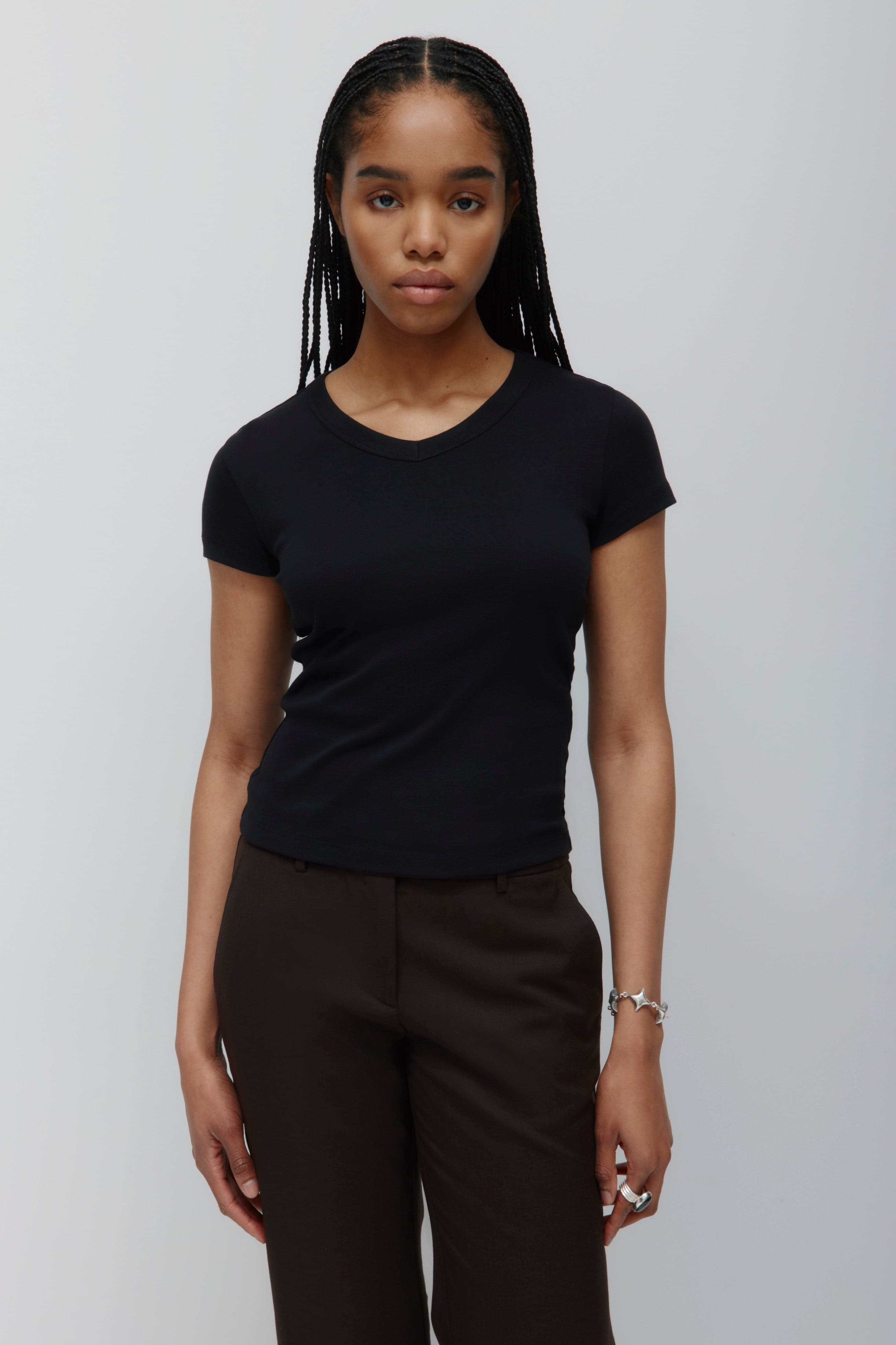 Women's High V-neck Tee