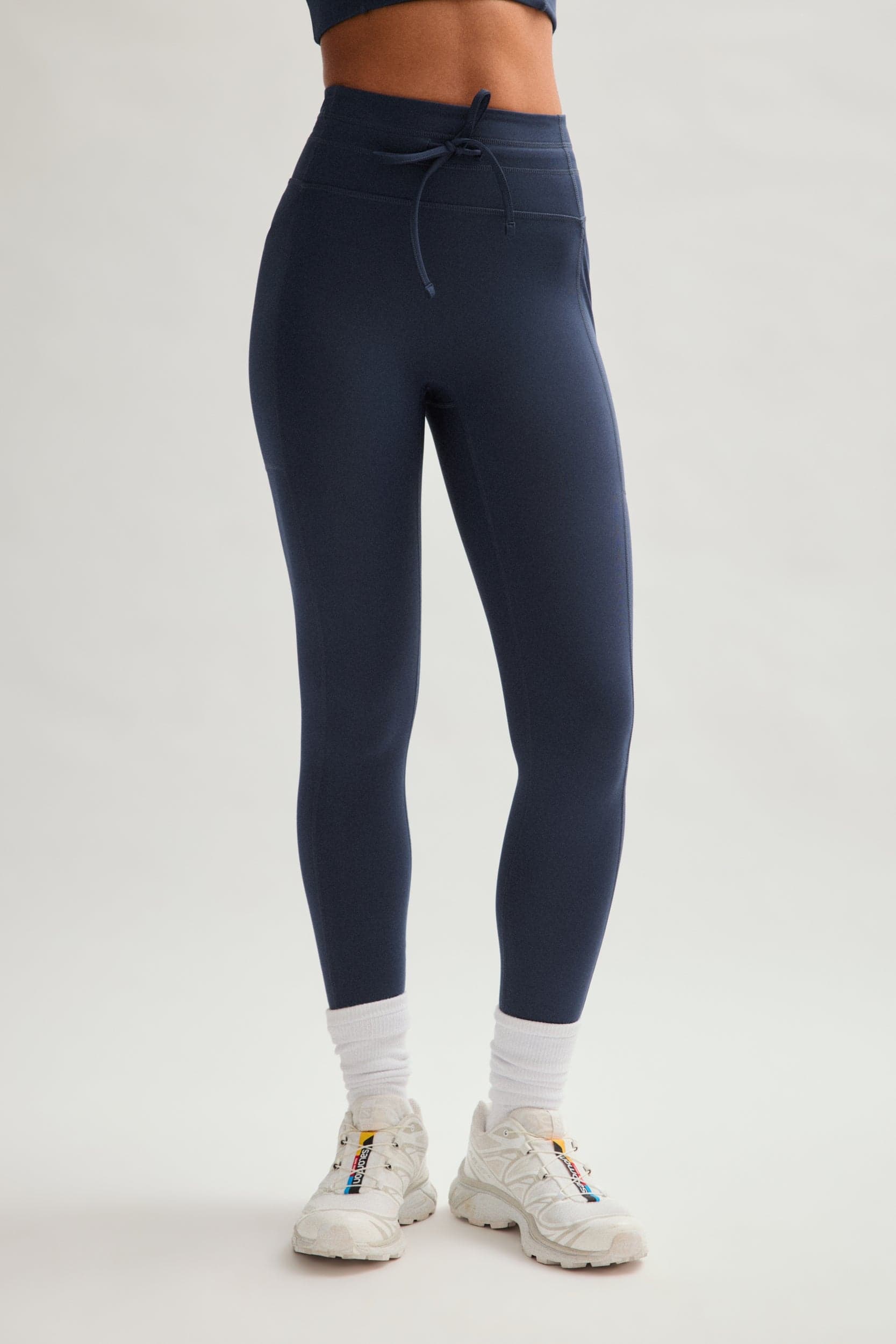Skyline Compressive Drawstring Pocket Legging