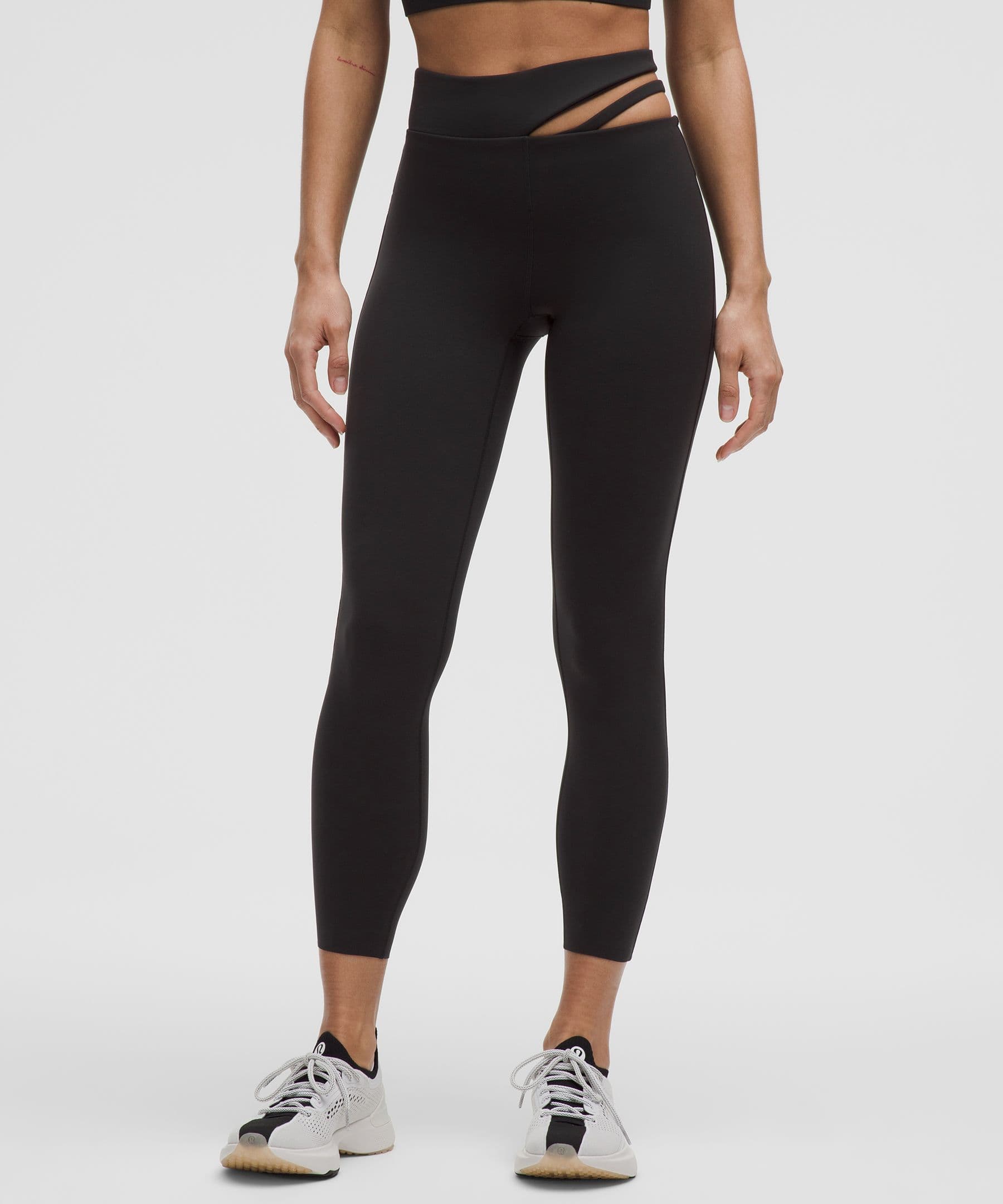 Cut-Out Waist High-Rise Train Tight 25"
