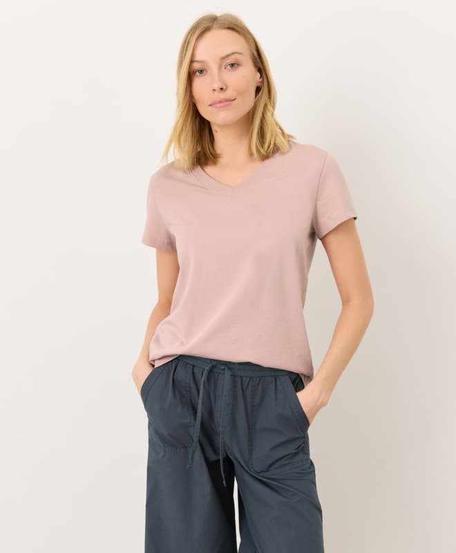Women’s Clearance Softspun Essential V-neck Tee