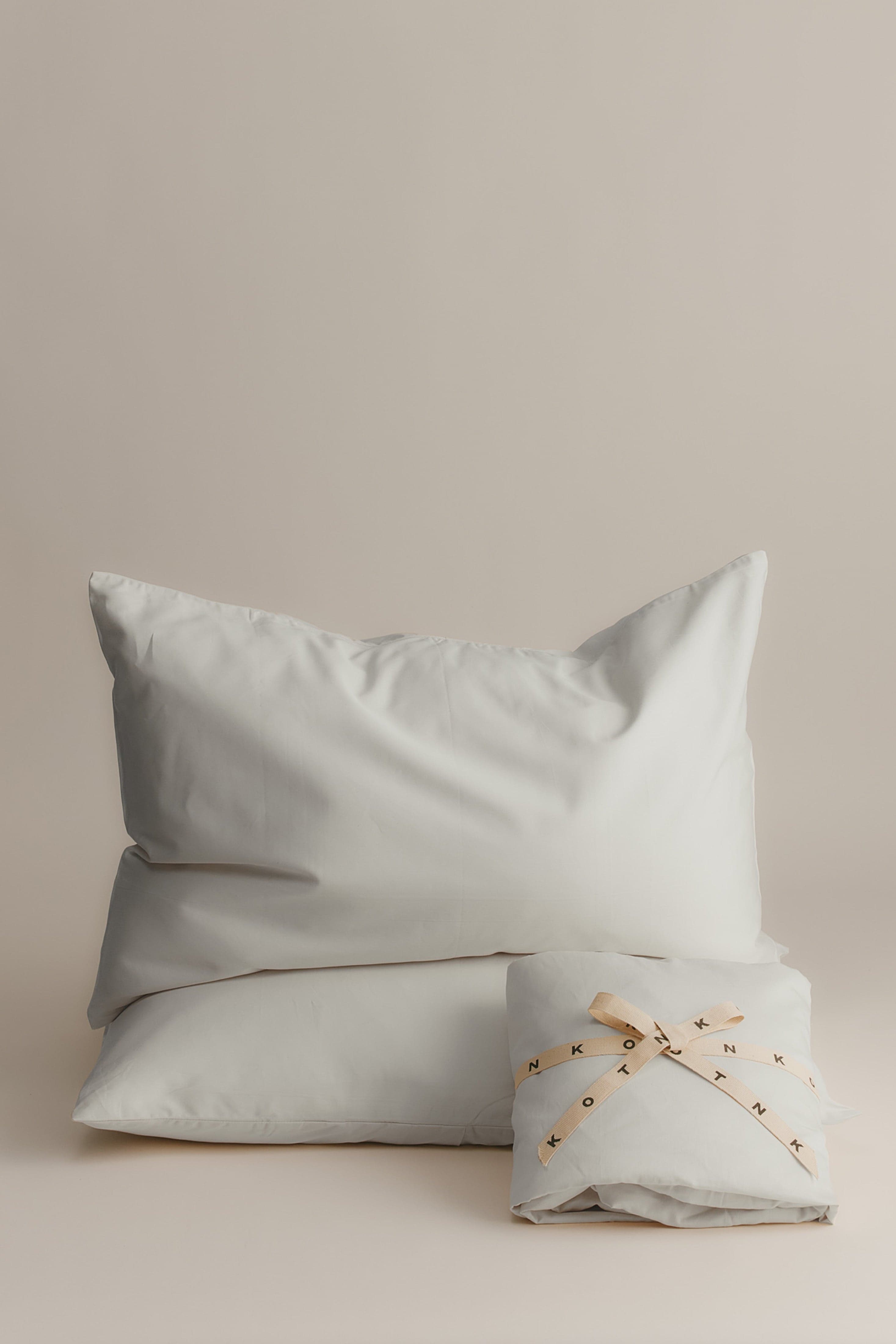 Fitted Sheet and Pillowcase Set 1
