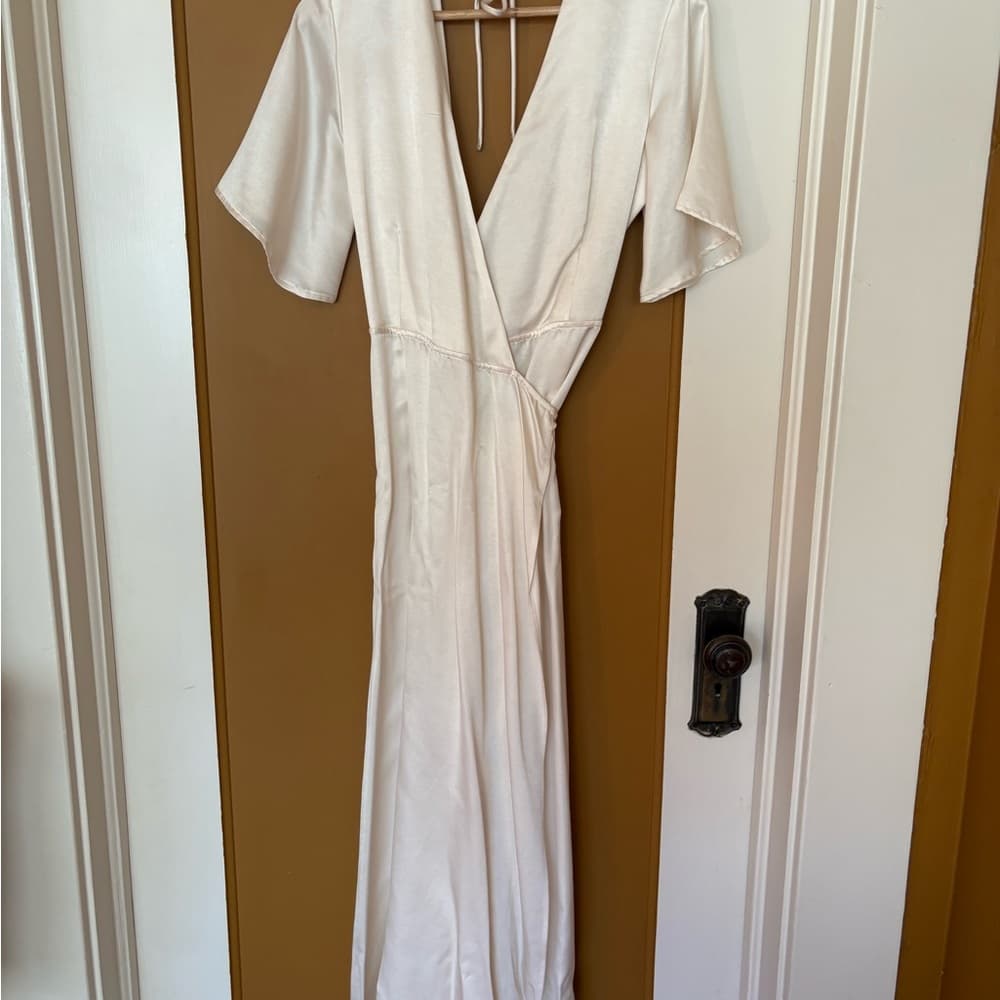 Lola Dress, XS Cream NWT 1