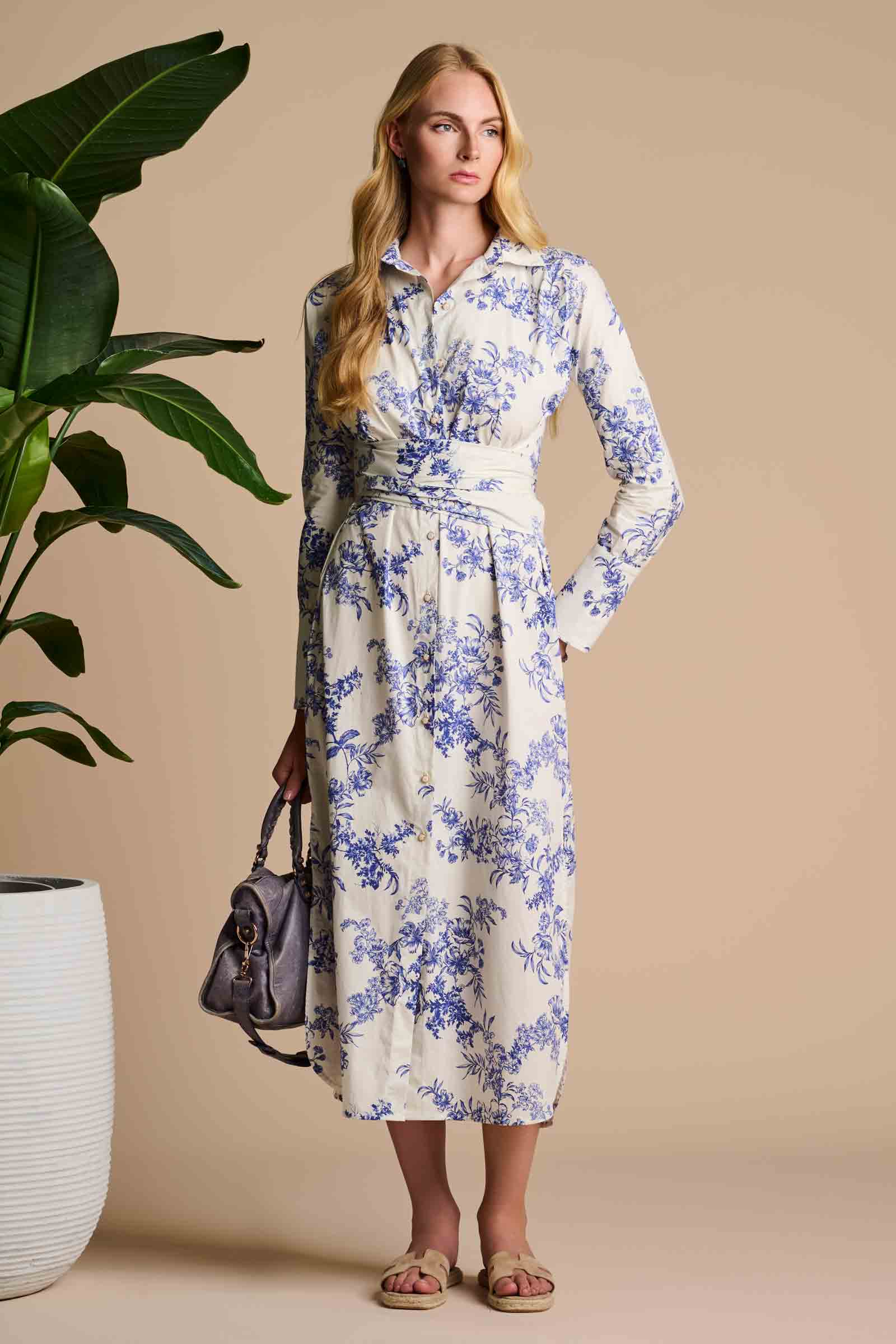 The Captiva 2.0 Shirt Dress 1
