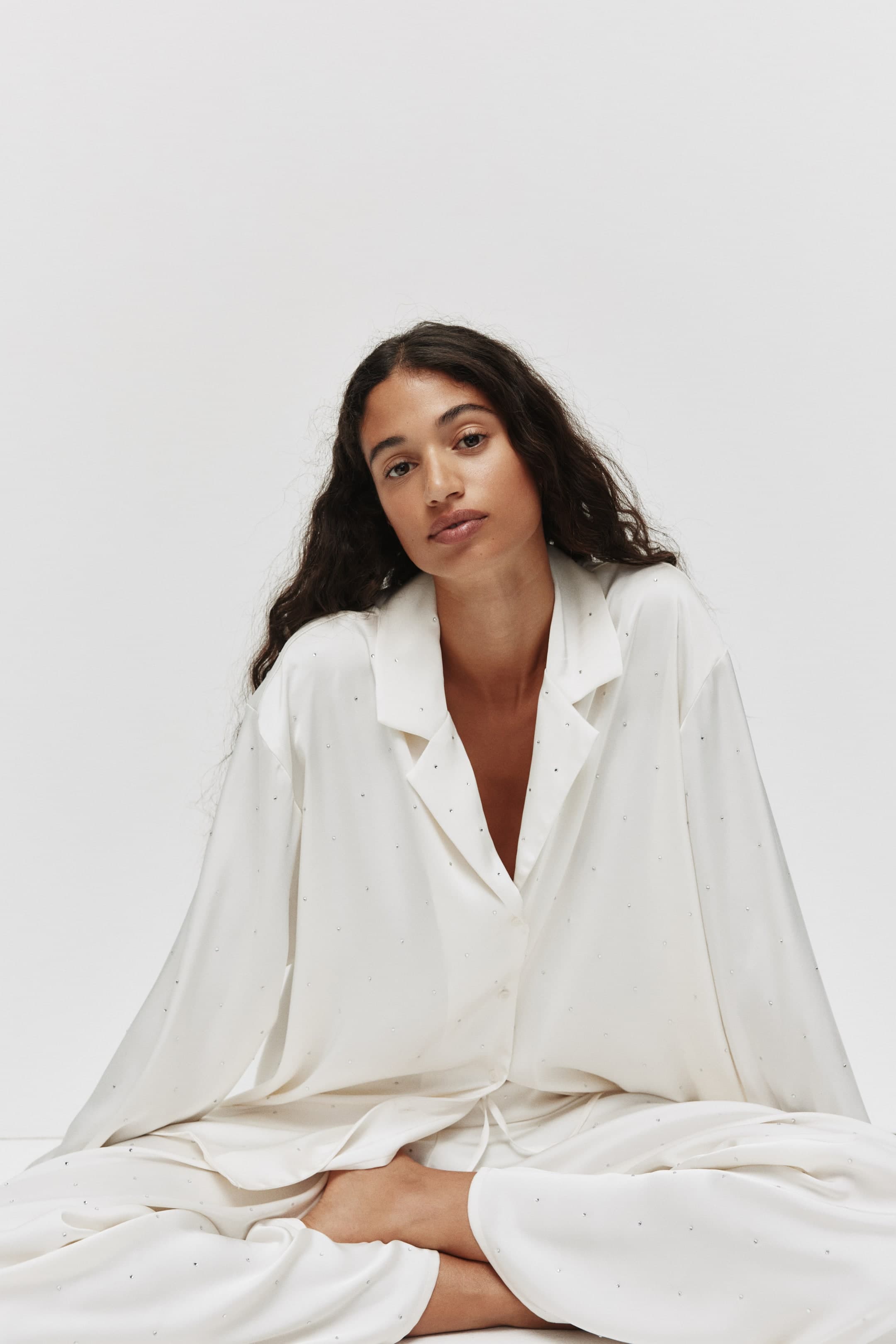 Chemise de pyjama ornementée en satin