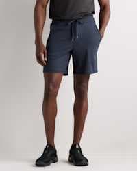 Flowknit Performance Shorts - 7.5"