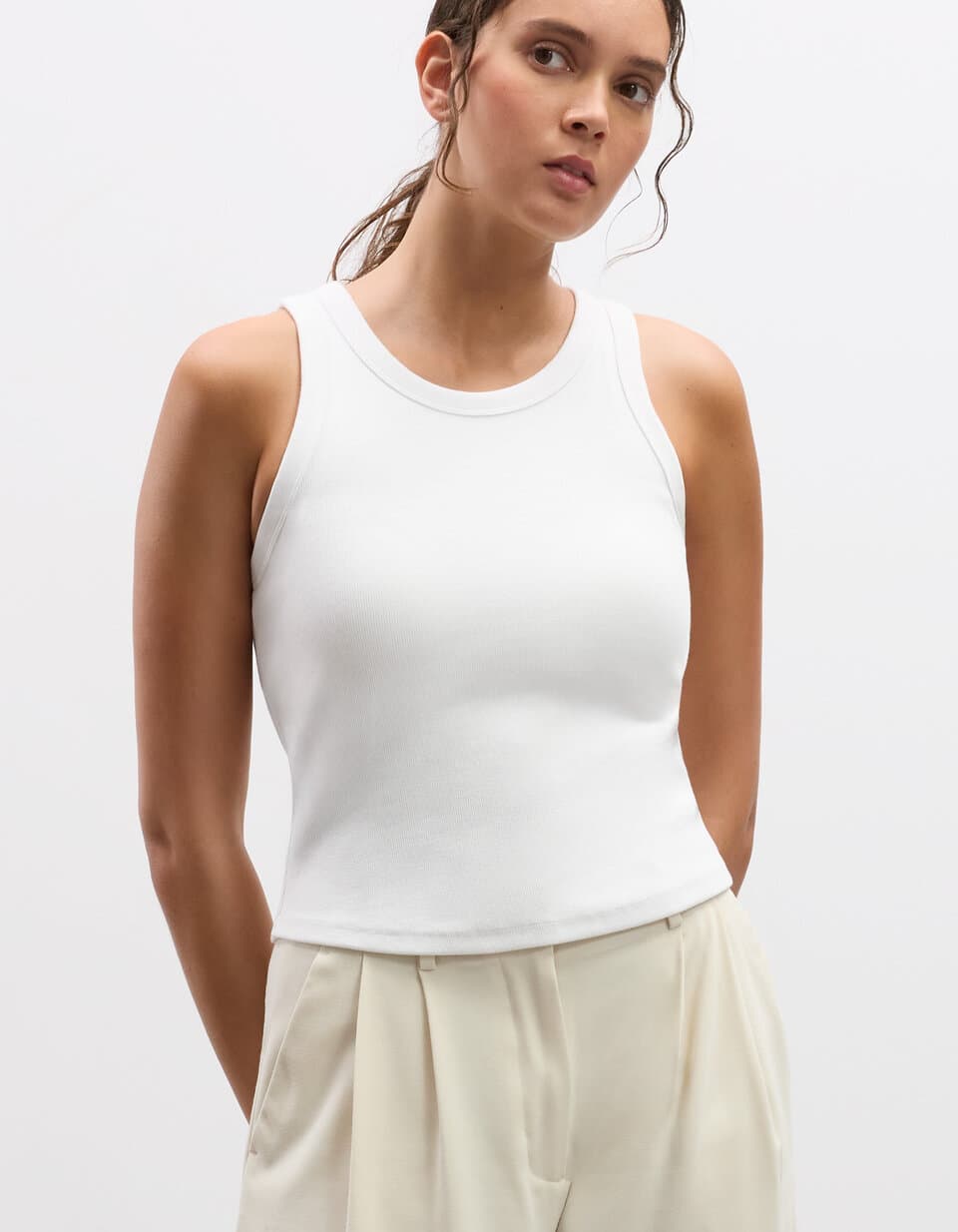 Débardeur essentiel avec brassière intégrée - blanc