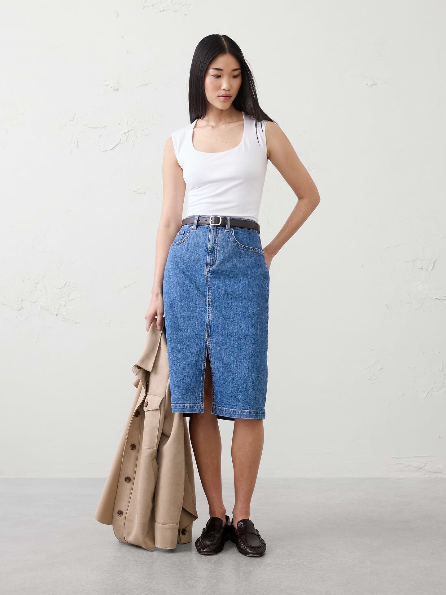 Soft Stretch Scoop-Neck Top