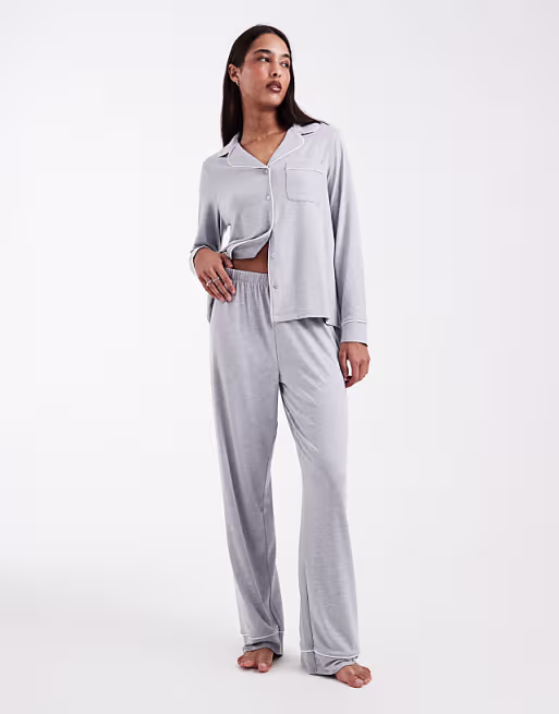 Pyjama ultra doux avec pantalon et chemise à manches longues et liserés contrastants - Gris chiné