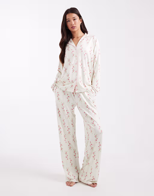 Ensemble de pyjama ultra doux avec boutons à l'avant et imprimé fleuri - Écru/rose 1